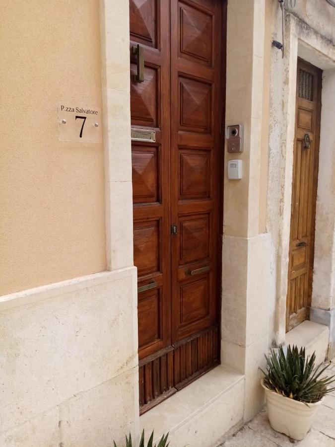 Piazza Salvatore 7, Gocce Di Sicilia Рагуза Экстерьер фото